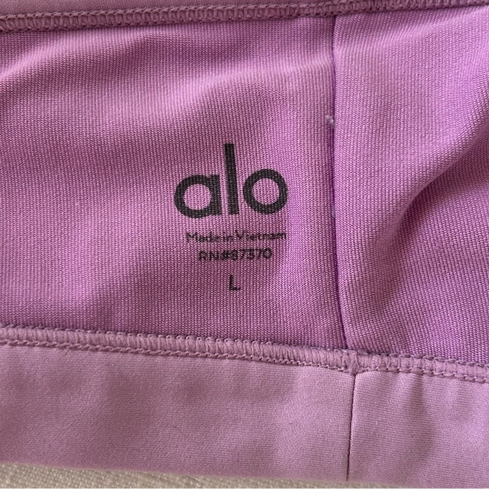 ALO Yoga Lilac Sports Bra - Picture 4 of 4